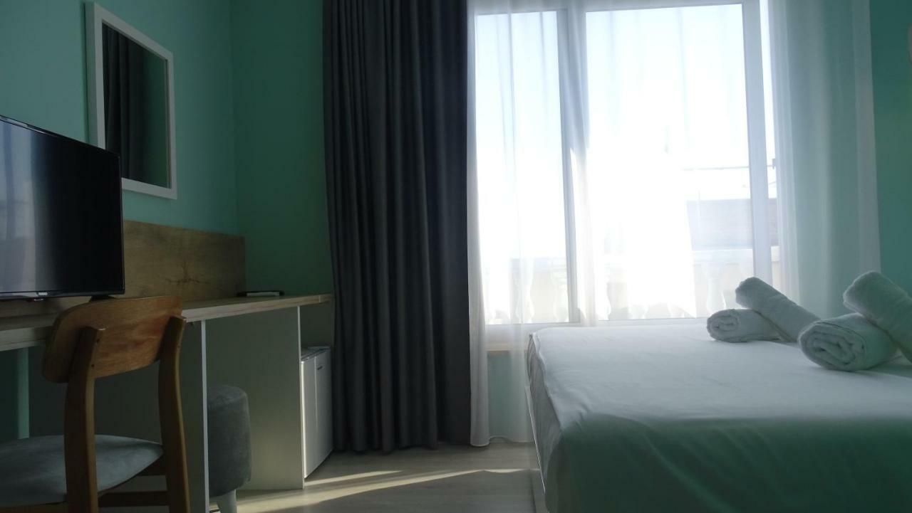 Bistrica Hotel Sarandë Eksteriør bilde