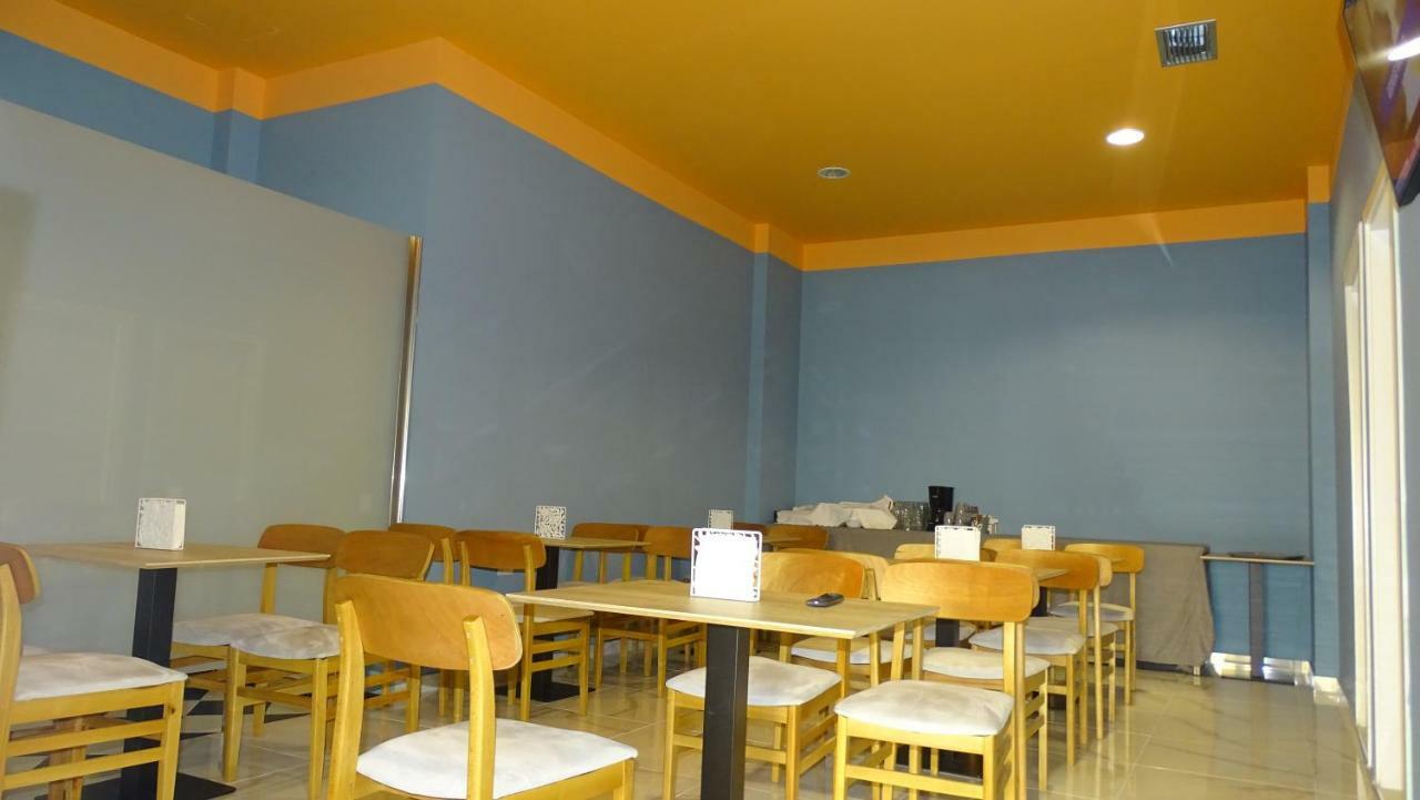 Bistrica Hotel Sarandë Eksteriør bilde